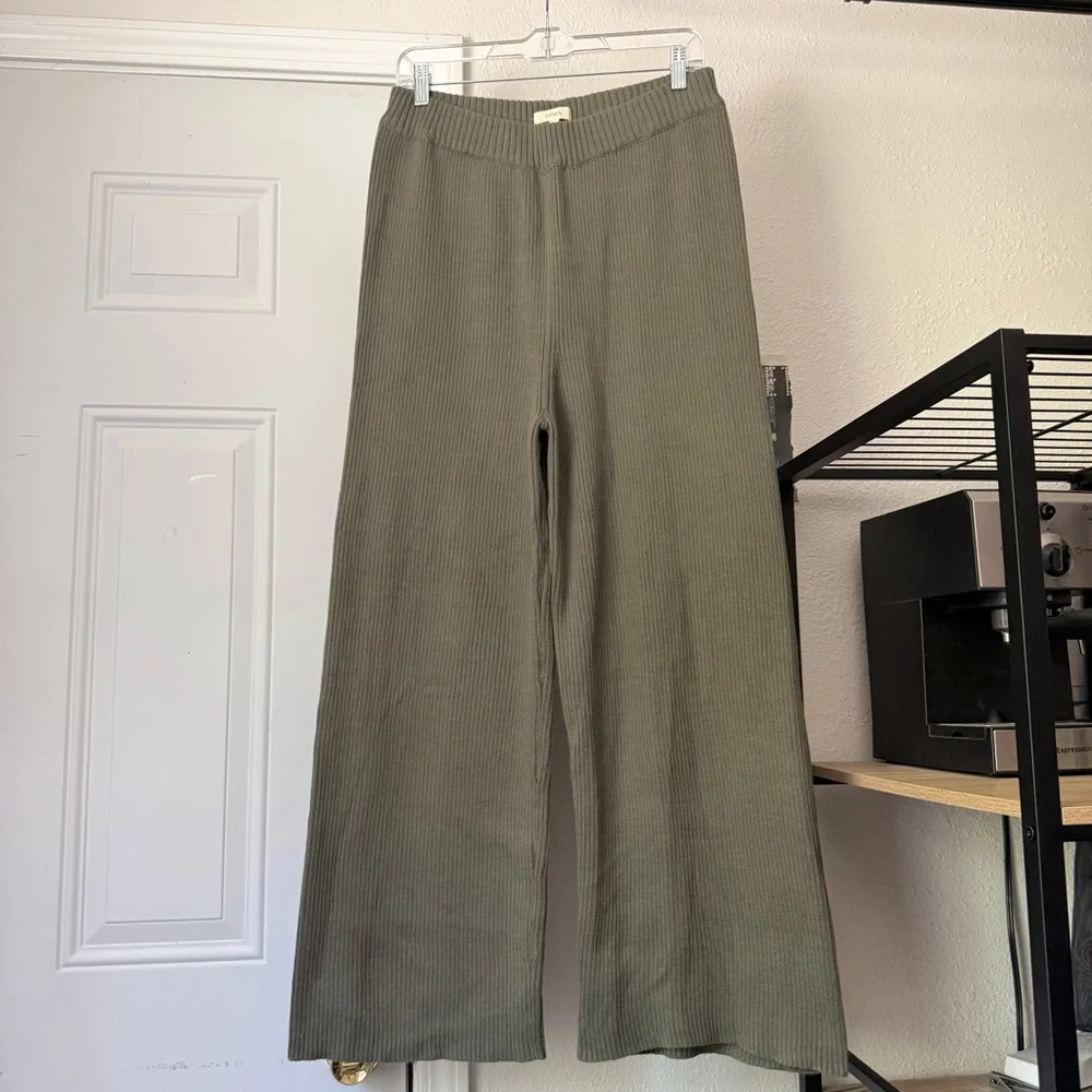 Ozma Ribbed Wide-Leg Knit Pants - Olive Green 100% Organic Cotton